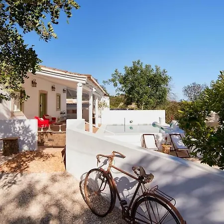 Villa Almoada - Eclectic Boutique