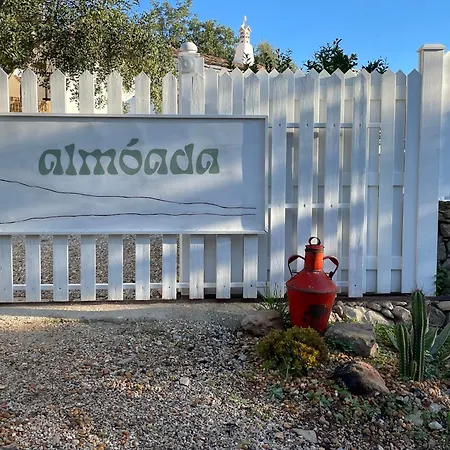Almoada - Eclectic Boutique